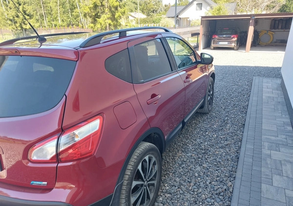 Nissan Qashqai cena 37800 przebieg: 216142, rok produkcji 2013 z Góra małe 326